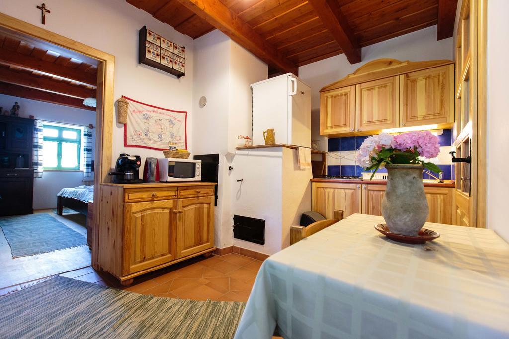 Oereghegyi Apartman Vindornyalak Zimmer foto